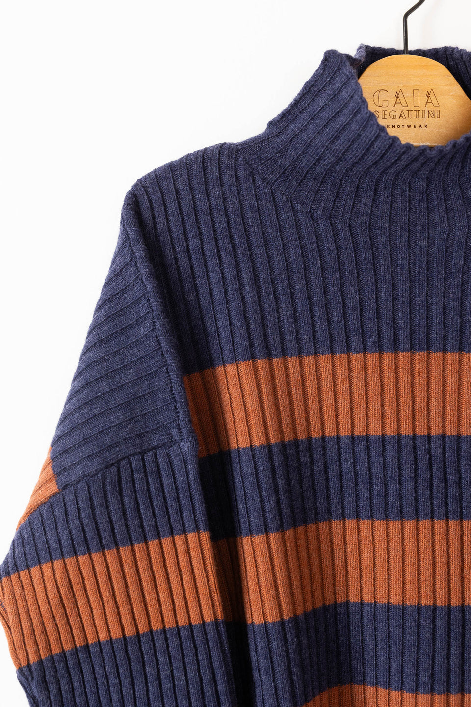 friend - striped denim caramel 