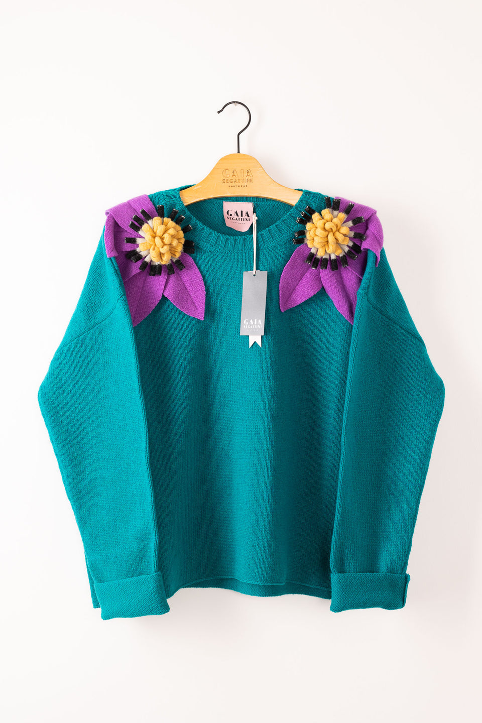 Bloom sweater - emerald with wisteria and banana flowers