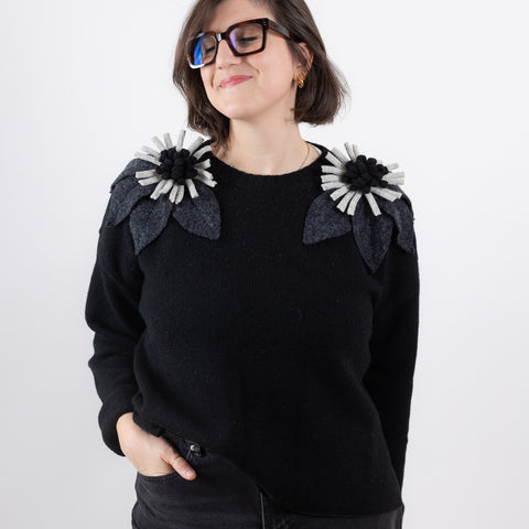 Bloom sweater - black with charcoal, light grey and black flowers