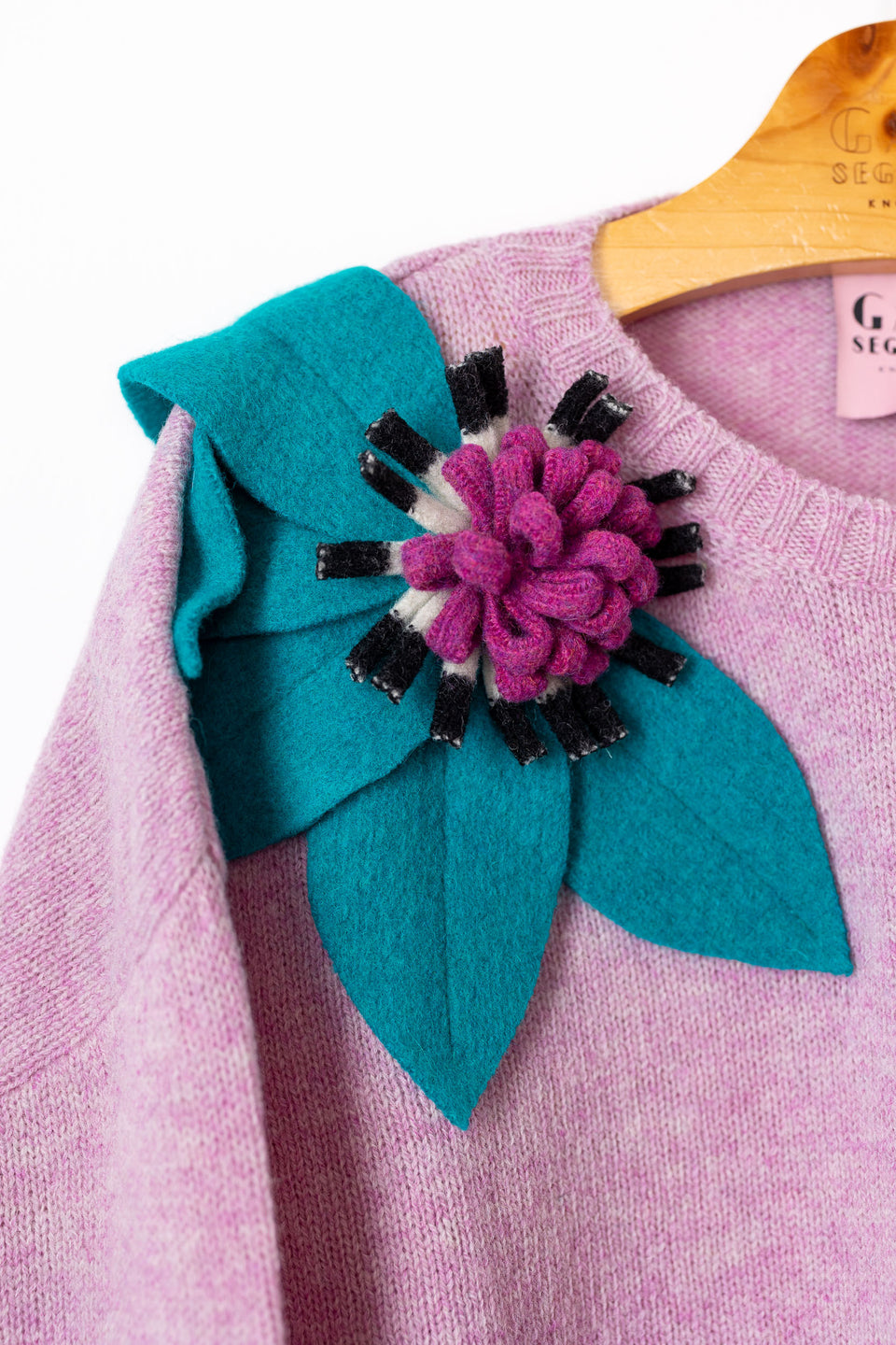 Bloom - bocciolo fiore smeraldo, b/n e susina