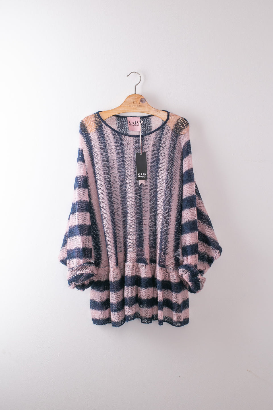 Punky - crew neck with ruffles - striped blue and pink