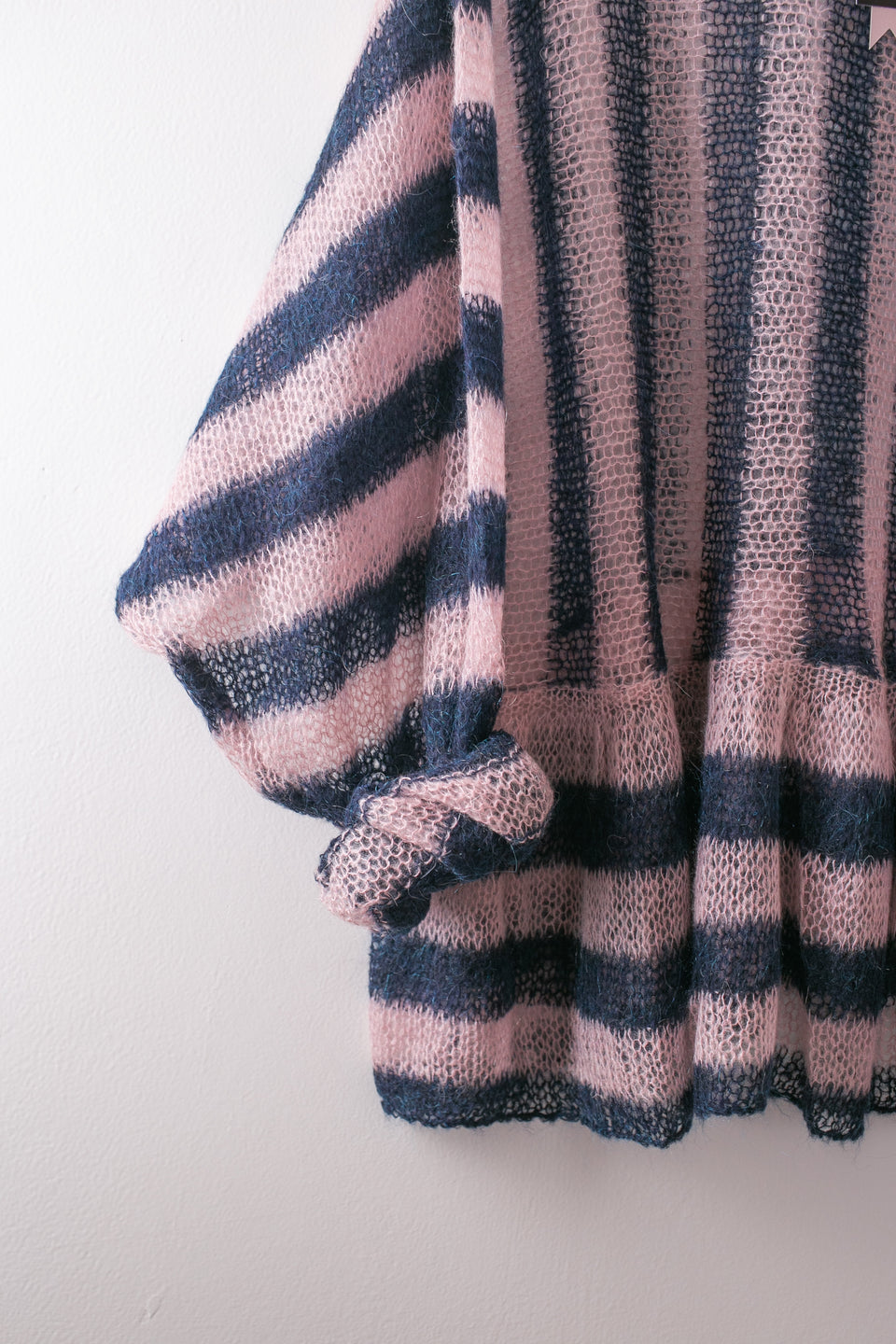 Punky - crew neck with ruffles - striped blue and pink