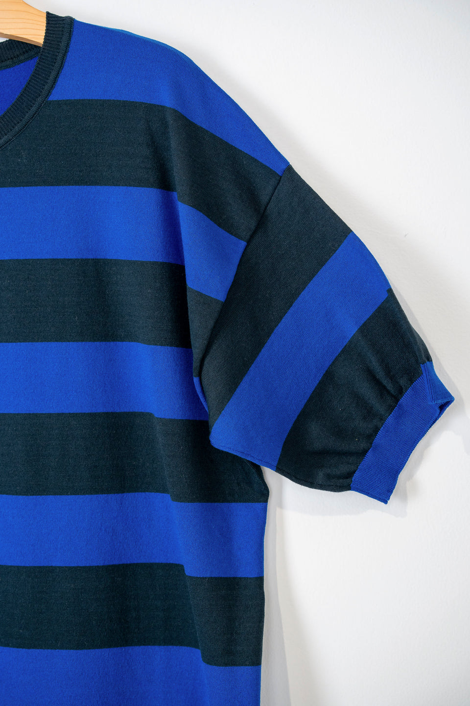 Twiggy - royal striped black