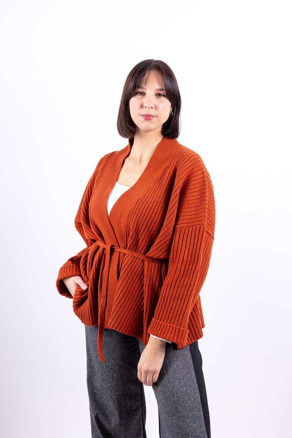 friend cardigan - mandorla