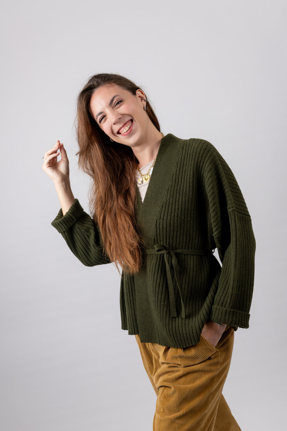 friend cardigan - pino