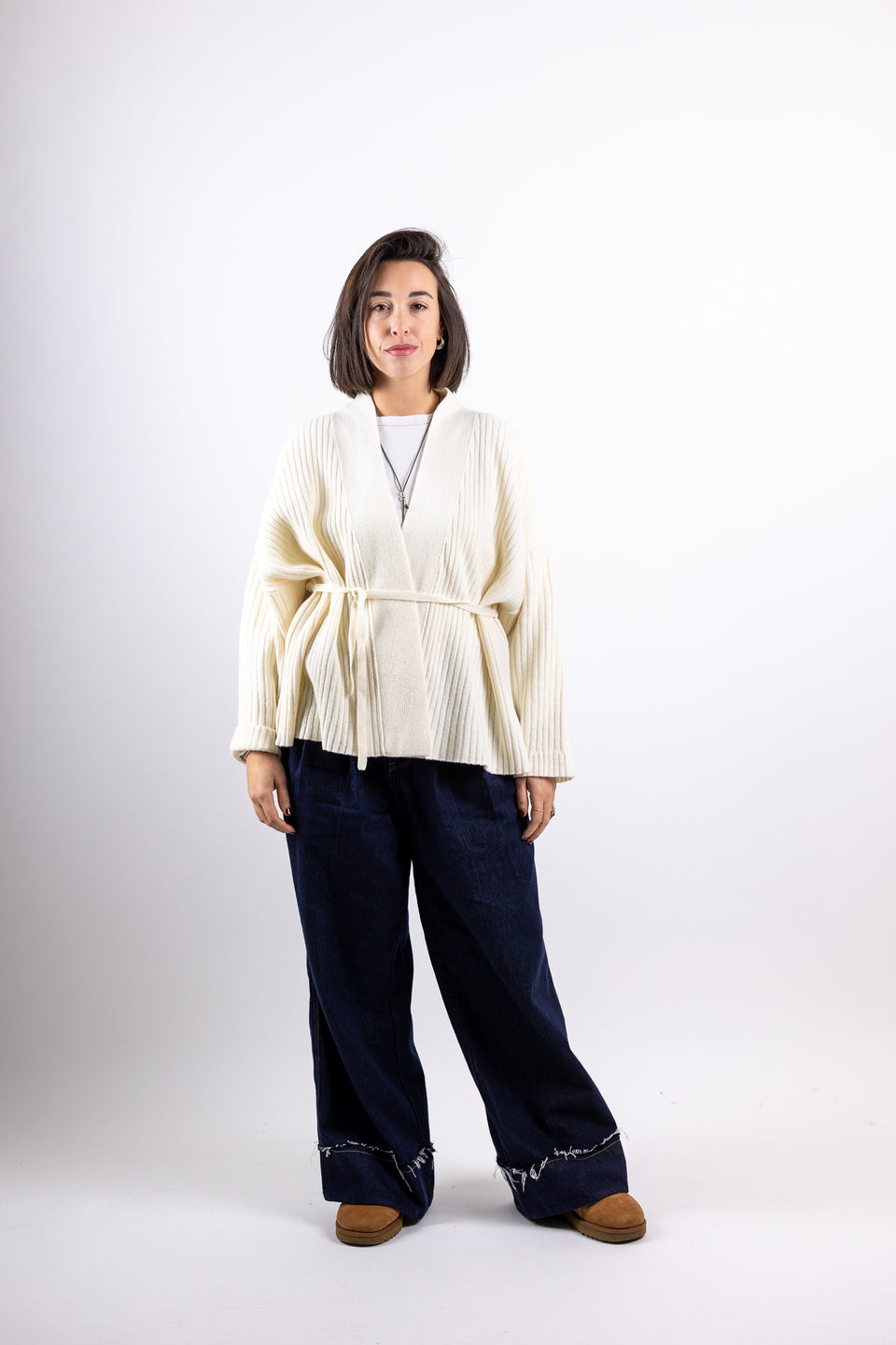 friend cardigan - latte