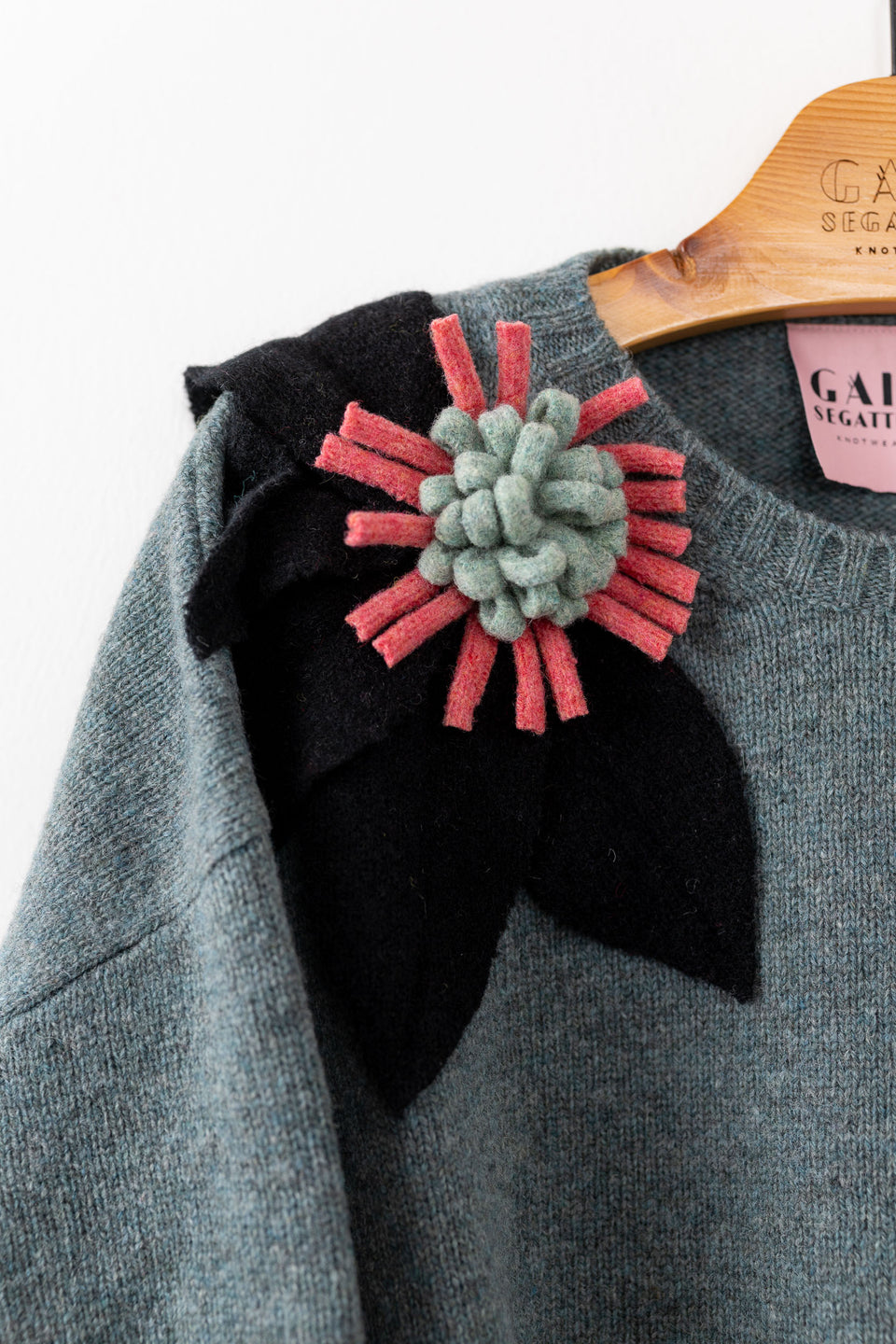 Bloom - vintage denim fiore nero, bubblegum mentina
