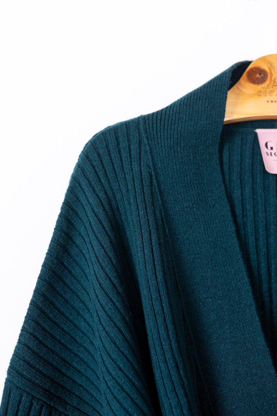 friend cardigan - aubergine 