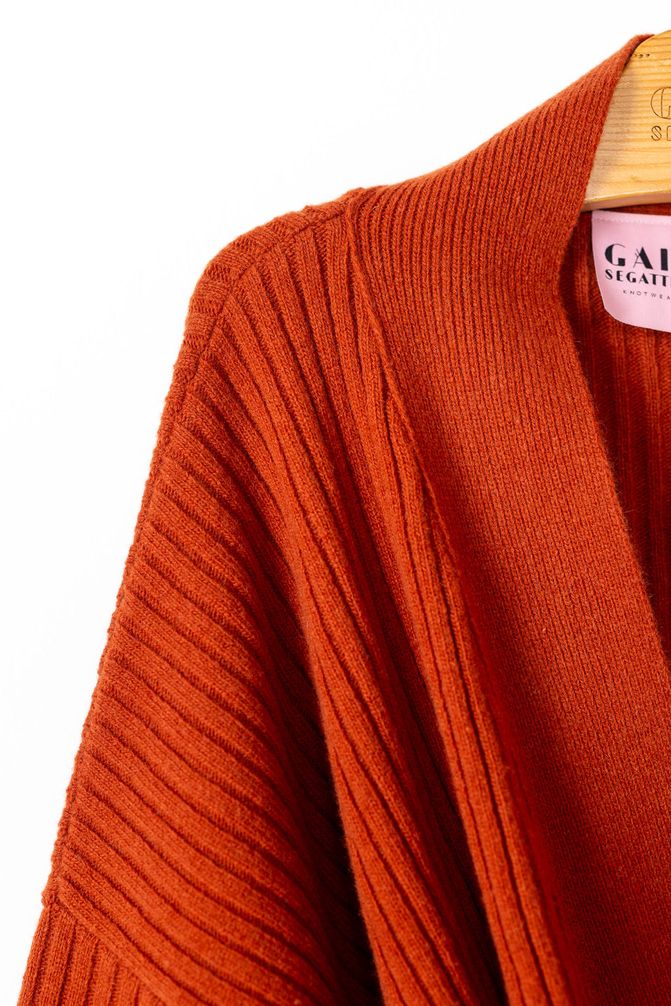 friend cardigan - mandorla