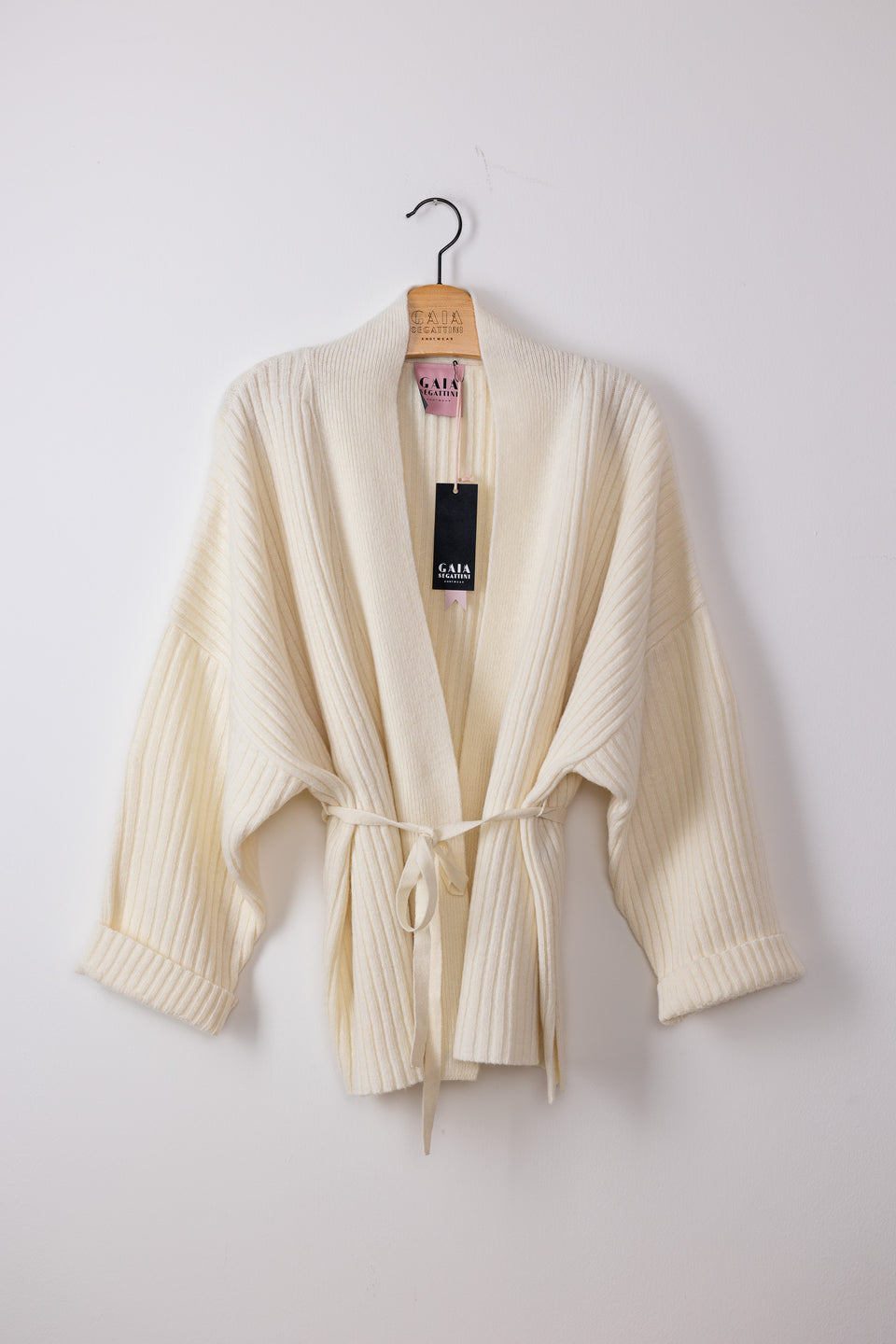 friend cardigan - latte