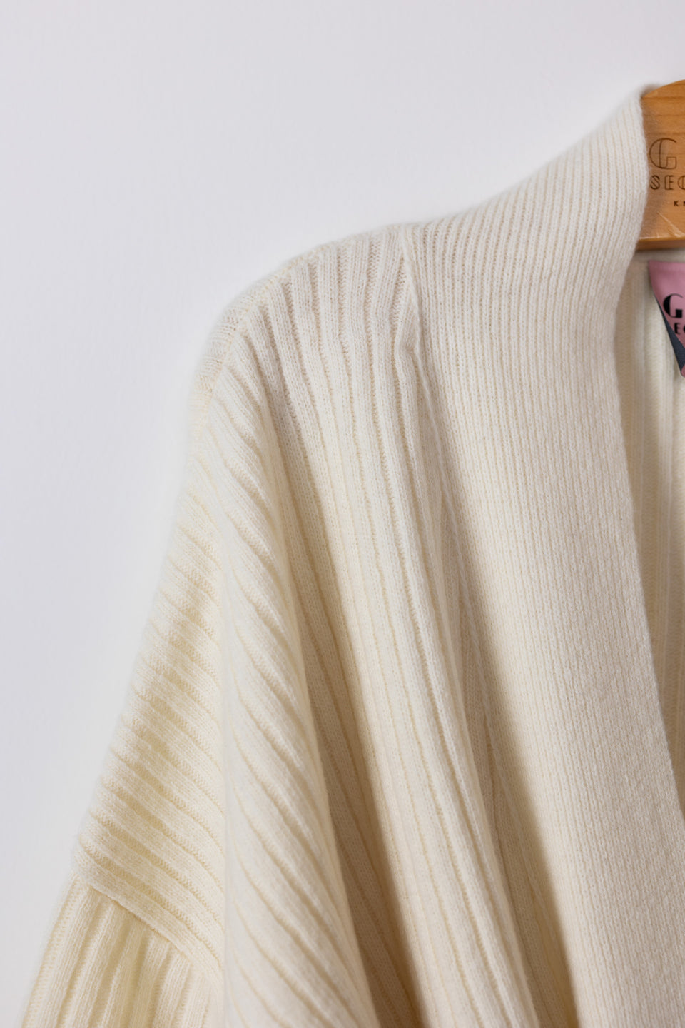 friend cardigan - latte