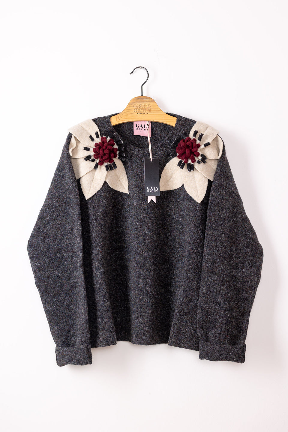 Bloom - fuliggine, cappuccino, b/n e vino