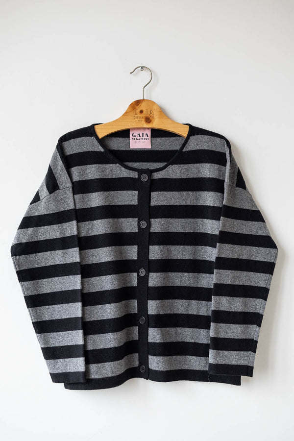 Cardigan donna lana righe nero grigio Gaia Segattini Knotwear